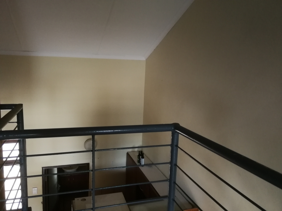 To Let 1 Bedroom Property for Rent in Dassie Rand North West